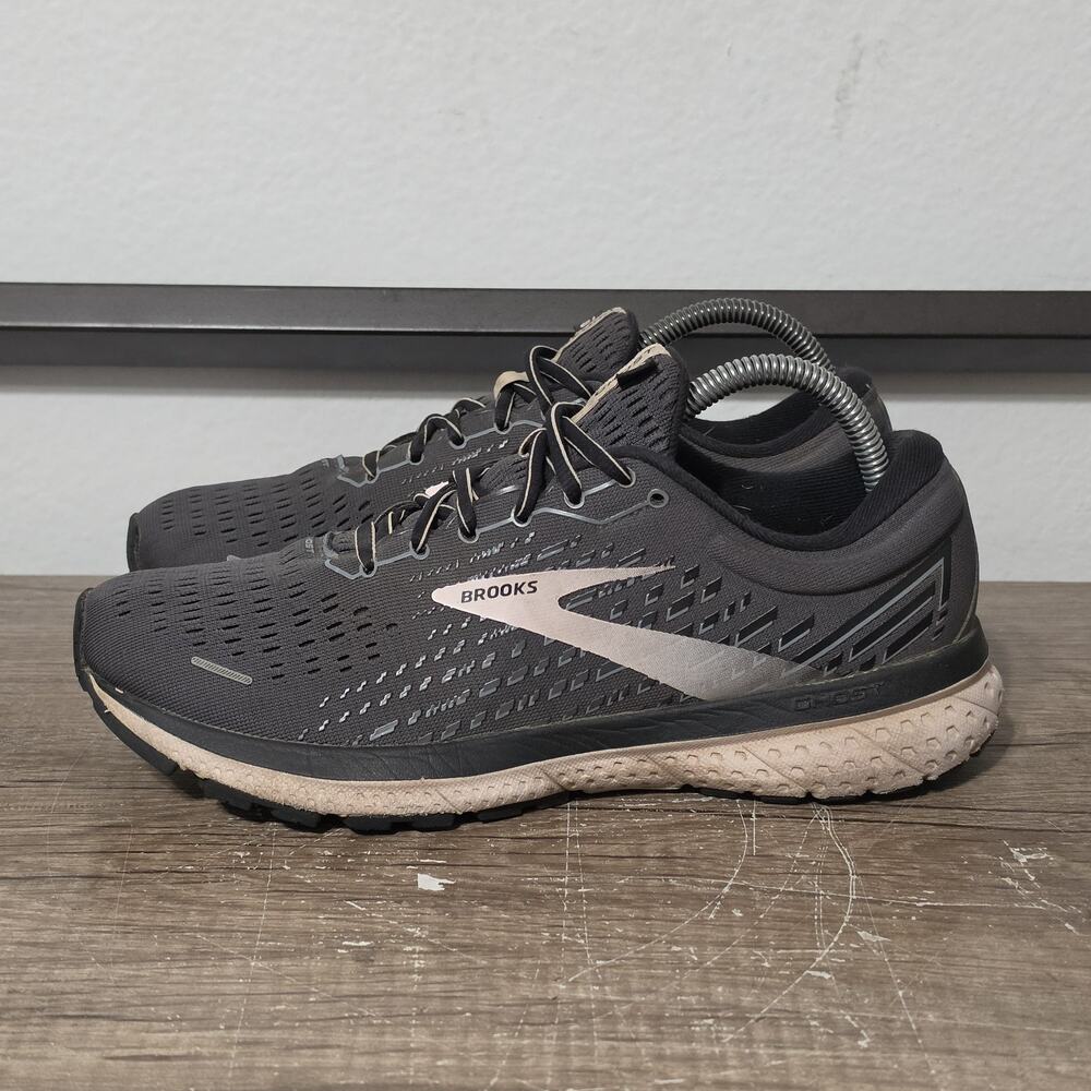 Brooks Ghost 13 Women's Athletic Running Shoes Sneakers Size 9 Gray Medium